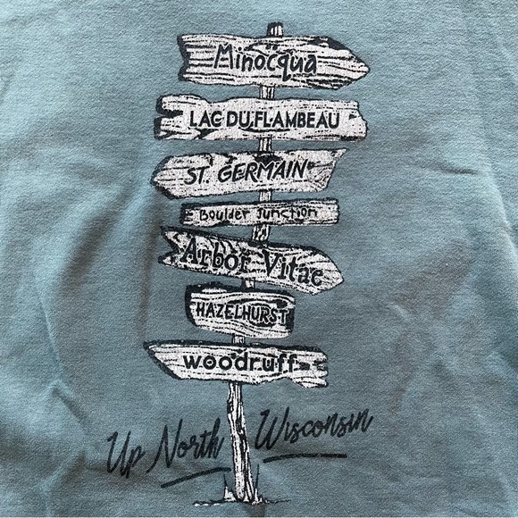 Up North Wisconsin Vintage Graphic Sweatshirt Pullover Unisex Casual - Picture 4 of 6